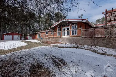 2873 MAGLADRY Road, Orleans - Cumberland and Area, ON K4B 1J1