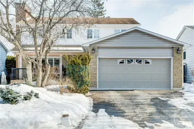 1211 ST MORITZ Court, Orleans - Convent Glen and Area, ON K1C 2B2