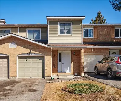 1147 D'ERABLE Place, Orleans - Convent Glen and Area, ON K1C 5L6