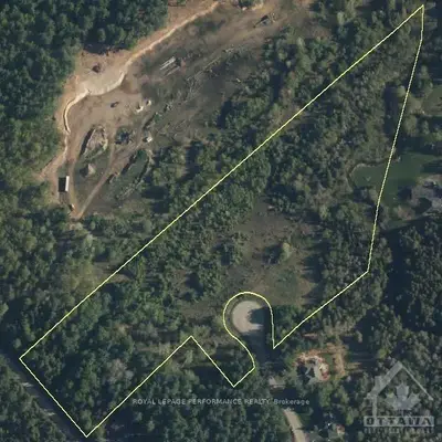 111 PINE BROOK Lane, Carp - Huntley Ward, ON K0A 1L0