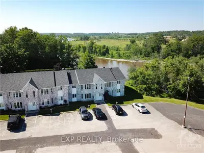185 DU COMTE Road 202A, Alfred and Plantagenet, ON K0B 1L0