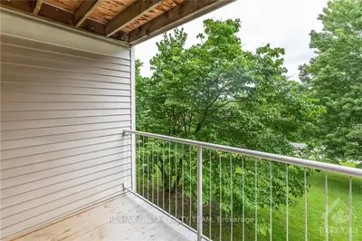 280 Brittany Drive 210, Manor Park - Cardinal Glen And Area, On K1k 4m4