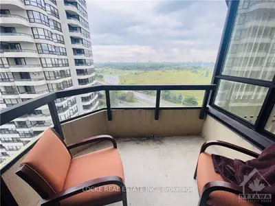 1500 Riverside Drive 1406, Alta Vista And Area, On K1g 4j4