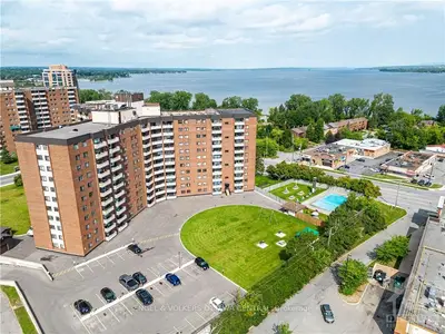 3100 Carling Avenue 206, Crystal Bay - Rocky Point - Bayshore, On K2b 6j6