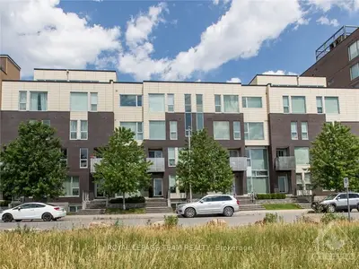 300 B LETT Street 215, West Centre Town, ON K1R 0A8