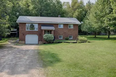 343 LUBITZ Road, Laurentian Valley, ON K8A 6W6