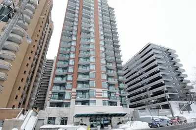 570 LAURIER Avenue W 602, Ottawa Centre, ON K1R 1C8