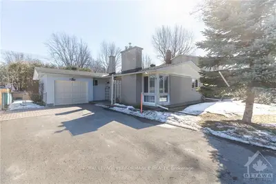 2018 Quincy Avenue, Beacon Hill North - South and Area, ON K1J 6B3