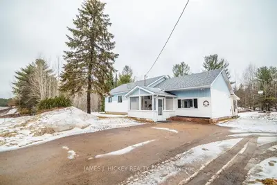 30864 HIGHWAY 17, Laurentian Hills, ON K0J 1J0