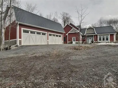 10550 MARIONVILLE Road, North Dundas, ON K4R 1E5