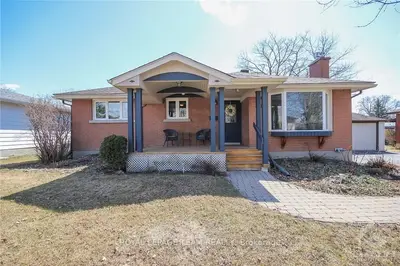 76 HARRIS Place, Meadowlands - Crestview and Area, ON K2G 2P8