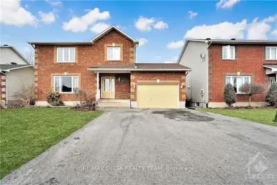 228 CENTENAIRE Street, Russell, ON K0A 1W0