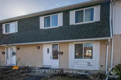 1526 BEAVERPOND Drive C, Cyrville - Carson Grove - Pineview, ON K1B 3R9