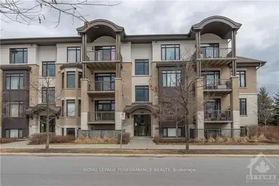 805 BEAUPARC 403, Cyrville - Carson Grove - Pineview, ON K1J 0B5