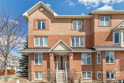 74 BONFIELD, Orleans - Cumberland and Area, ON K4A 5E4