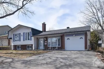 989 CAHILL Drive, Hunt Club - South Keys and Area, ON K1V 9H9
