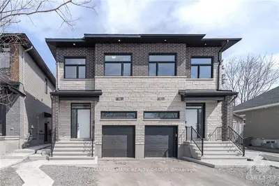 155 LONGPRE Street, Vanier and Kingsview Park, ON K1L 7J5