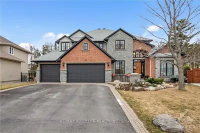 30 AMETHYST Crescent, Stittsville - Munster - Richmond, ON K2S 1Z1