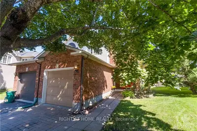 4242 Owl Valley Drive, Blossom Park - Airport And Area, On K1v 1l7