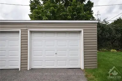 1328 Avenue T Avenue, Alta Vista And Area, On K1g 0c6