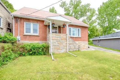 75 Bonnechere Street W, Bonnechere Valley, On K0j 1t0