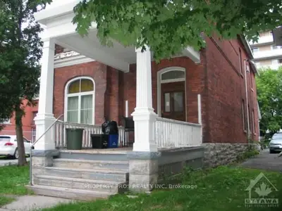 97 Maclaren Street, Ottawa Centre, On K2p 0k5