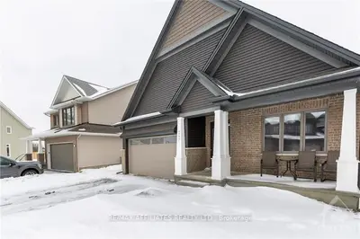 247 TROLLIUS Way, Blossom Park - Airport and Area, ON K1T 0R9
