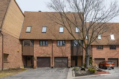 1457 WALTHAM Street, Blossom Park - Airport and Area, ON K1T 2T4