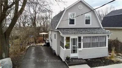 82 KEEFER Street, Brockville, ON K6V 1R7
