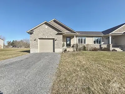 2311 LAVAL Street, Clarence-Rockland, ON K0A 1E0