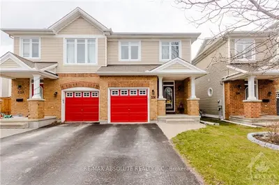 336 PARKIN Circle, Blossom Park - Airport and Area, ON K1T 4G6
