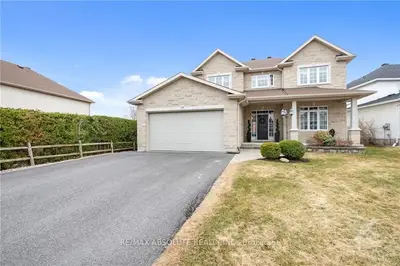 10 AMETHYST Crescent, Stittsville - Munster - Richmond, ON K2S 1Z1