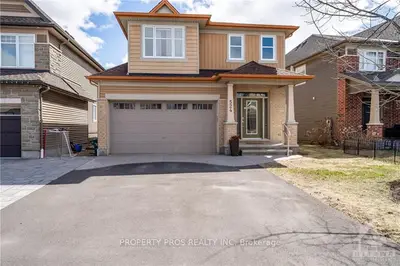 524 Golden Sedge Way, Blossom Park - Airport And Area, On K1t 0g3