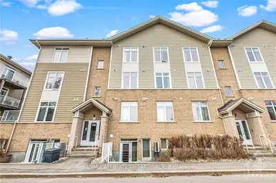 326 EVEREST H, Elmvale Acres and Area, ON K1G 4C2