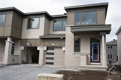 663 Allied Mews, Stittsville - Munster - Richmond, On K2s 1b9
