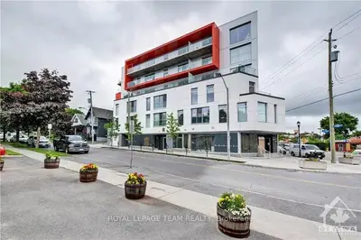 1000 Wellington W Street 308, West Centre Town, On K1y 2x9