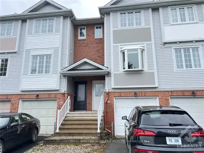 65 MANHATTAN Crescent, Carlington - Central Park, ON K2C 4B8