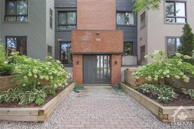 154 Waverley Street 1c, Ottawa Centre, On K2p 0v4