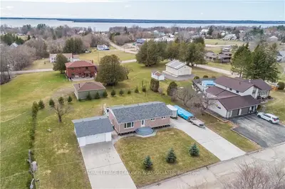 54 PHOEBE Street, Whitewater Region, ON K0J 2L0