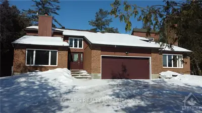 189 WAGON Drive, Constance Bay - Dunrobin - Kilmaurs - Woodlawn, ON K0A 1T0
