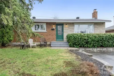 1790 LAXTON Crescent, Belair Park - Copeland Park and Area, ON K2C 2N3