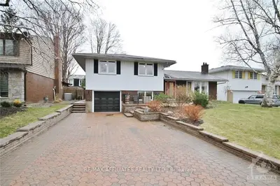 1344 HOLMES Crescent, Hunt Club - South Keys and Area, ON K1V 7L1