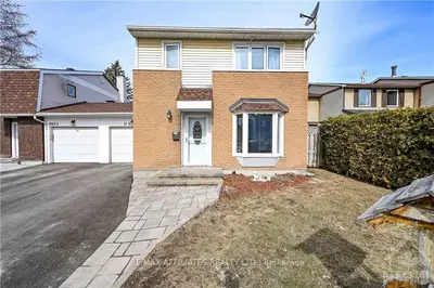 8055 JEANNE D'ARC Boulevard, Orleans - Cumberland and Area, ON K1E 1W7