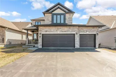 1046 DIAMOND Street, Clarence-Rockland, ON K4K 0J1
