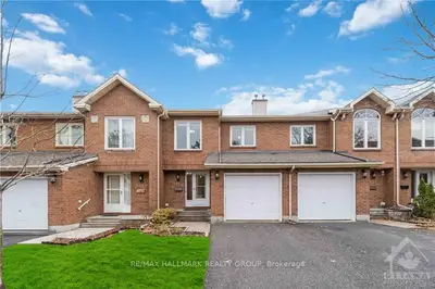 1857 SUMMERFIELDS Crescent, Orleans - Convent Glen and Area, ON K1C 7B7