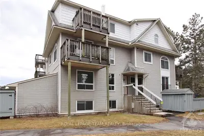 818 TANGUAY Court, Kanata, ON K2L 3X4