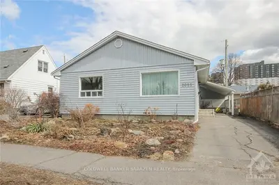 2025 OLYMPIA Crescent, Elmvale Acres and Area, ON K1G 2B3