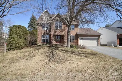 23 STEVENTON Crescent, Stittsville - Munster - Richmond, ON K2S 1G9