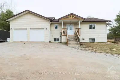 1093 SAW MILL Road, McNab/Braeside, ON K7S 3G9