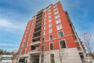 330 LORETTA Avenue 203, Dows Lake - Civic Hospital and Area, ON K1S 4E8